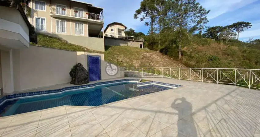 Terreno plano com 190 m² em condomínio em Vargem Grande - Teresópolis/RJ.