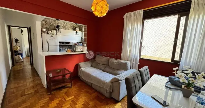 Apartamento para venda de 1 quarto e 33 m³ no Jardim Cascata, Teresópolis/RJ.