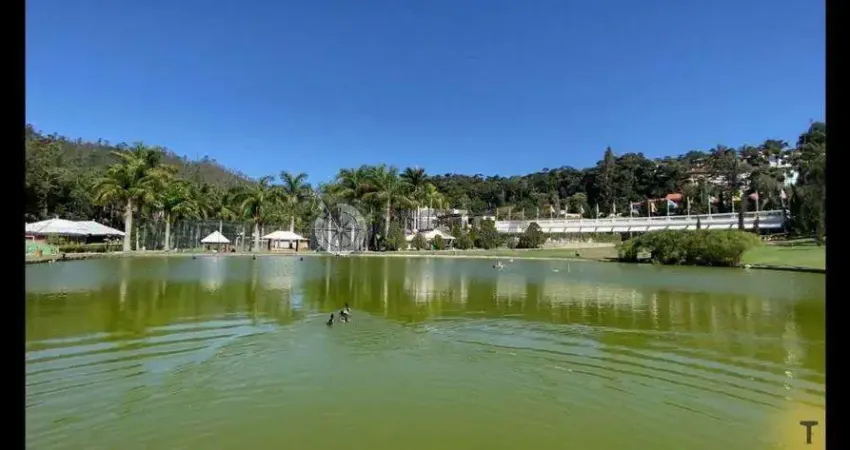 Terreno com 444 m² em condomínio em Vargem Grande - Teresópolis/RJ.