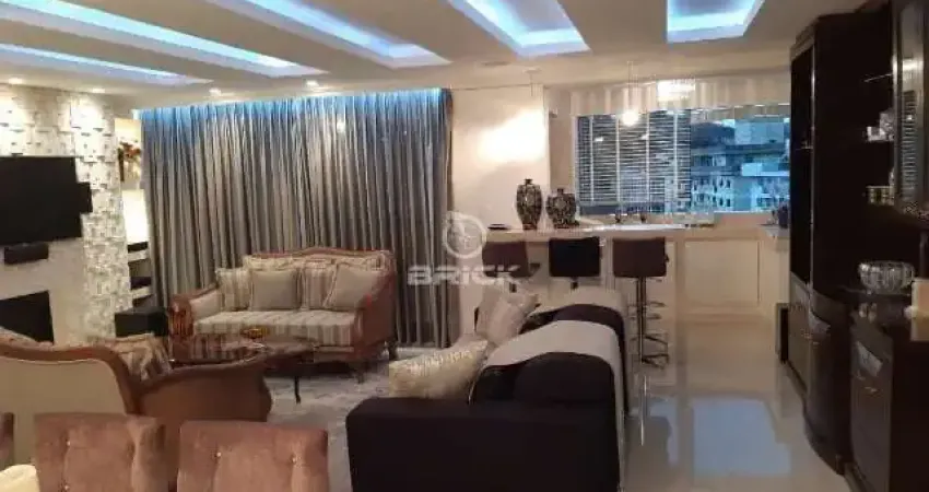 Apartamento mobiliado com 4 suítes, 256 m² em Agriões - Teresópolis/RJ.