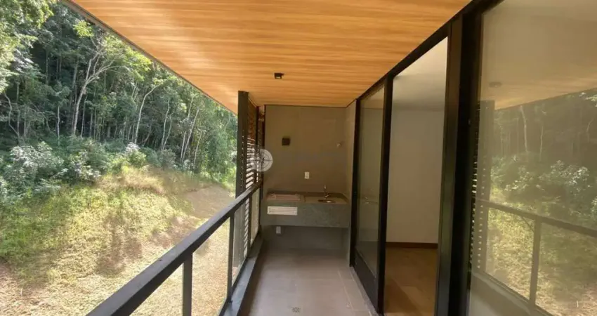 Apartamento à venda com 2 quartos sendo 1 suíte, 60 m² no Alto - Teresópolis/RJ.