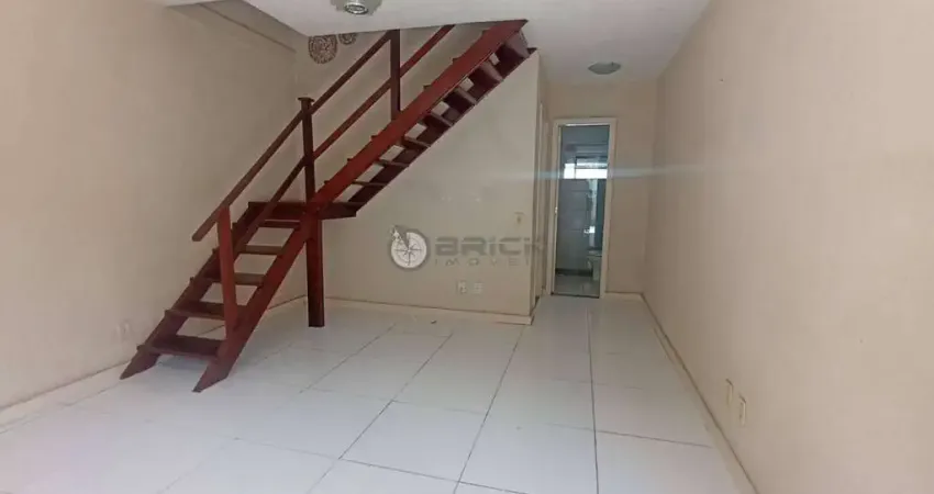 Casa em condomínio à venda com 2 quartos, 67.04 m² no bom retiro - teresópolis/rj.