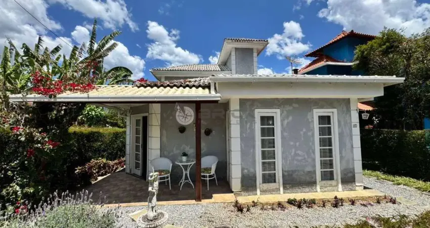 Casa em condomínio à venda com 3 quartos sendo 1 suíte, 138,87 m² em vargem grande - teresópolis/rj.