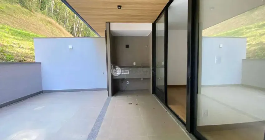 Apartamento para locação com 2 quartos sendo 1 suíte, 68 m² no alto - teresópolis/rj.