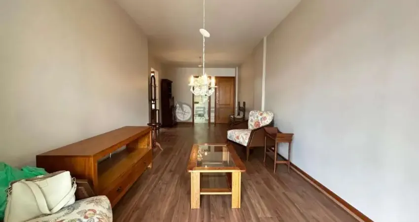 Apartamento exclusivo à venda com 2 quartos sendo 1 suíte + dependência, 87 m² em agriões - teresópolis/rj.