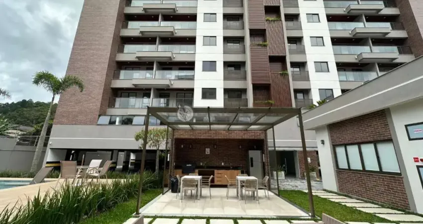 Apartamento à venda com 2 quartos sendo 1 suíte, 59.74 m² na Várzea - Teresópolis/RJ.