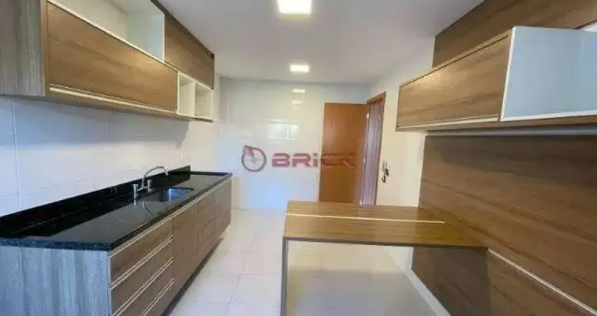 Apartamento de 90 m² com 2 quartos sendo 1 suíte no Alto, Teresópolis/RJ.