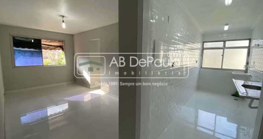 Apartamento com 2 quartos para alugar na Rua Guilherme Fernandes, Jardim Sulacap, Rio de Janeiro
