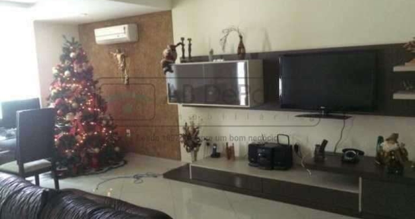 Casa com 3 quartos à venda na Rua Itanhaém, Vila Valqueire, Rio de Janeiro