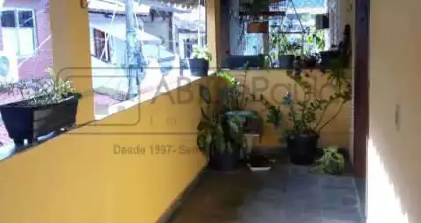 Casa em condomínio fechado com 4 quartos à venda na Estrada do Rio Grande, Taquara, Rio de Janeiro