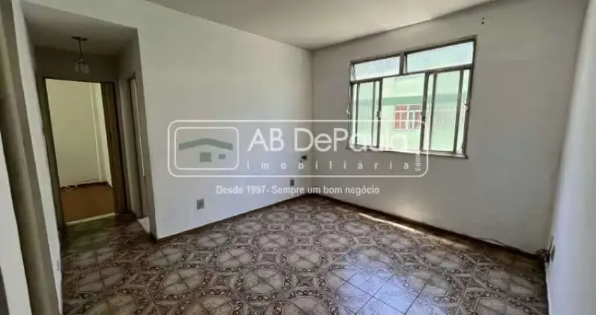 Apartamento com 2 quartos à venda na Estrada Intendente Magalhães, Madureira, Rio de Janeiro
