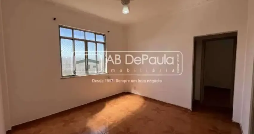 Apartamento com 2 quartos para alugar na Rua Mário Carpenter, Pilares, Rio de Janeiro