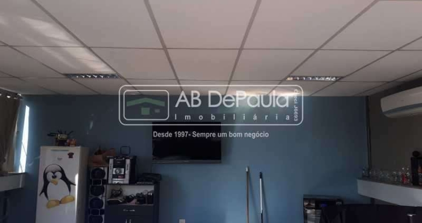 Apartamento com 2 quartos à venda na Rua Professor Alfredo Costa, Bangu, Rio de Janeiro