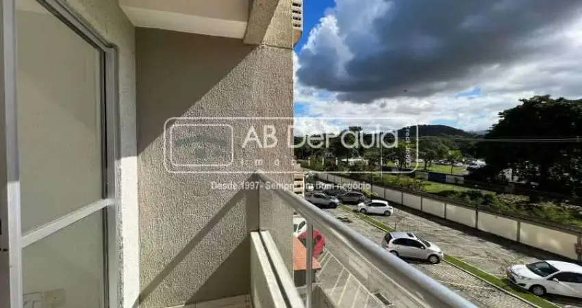 Apartamento com 2 quartos à venda na Avenida Alberico Dinis, Jardim Sulacap, Rio de Janeiro
