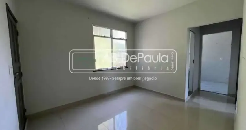 Apartamento com 2 quartos para alugar na Rua Piraquara, Realengo, Rio de Janeiro
