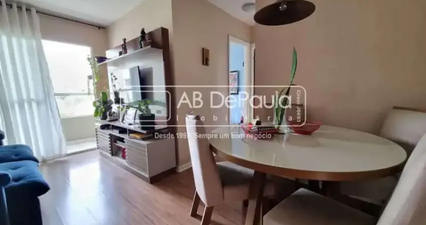 Apartamento com 2 quartos para alugar na Avenida Alberico Dinis, Jardim Sulacap, Rio de Janeiro