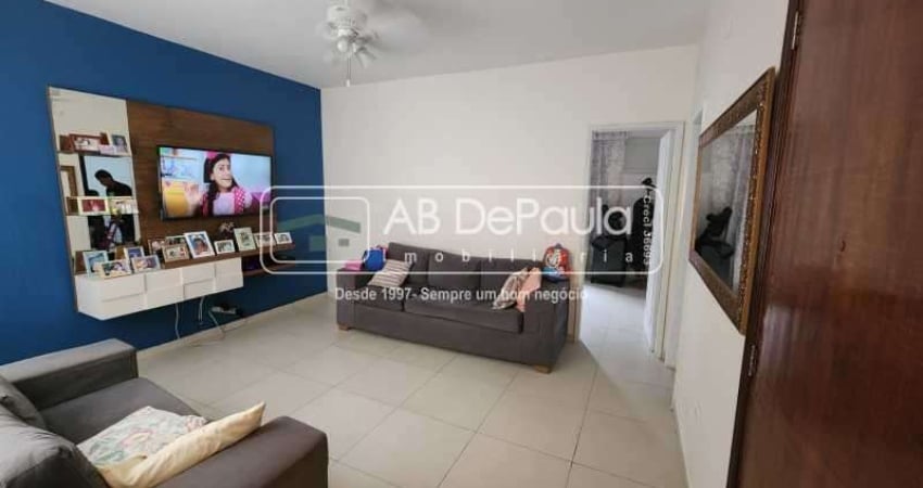 Apartamento com 2 quartos à venda na Estrada Intendente Magalhães, Bento Ribeiro, Rio de Janeiro