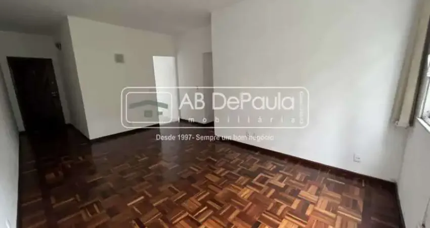 Apartamento com 3 quartos à venda na Rua Cairucu, Vila Valqueire, Rio de Janeiro