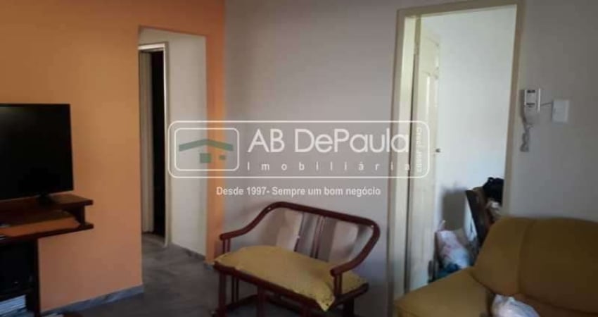 Casa com 2 quartos à venda na Avenida Marechal Fontenele, Magalhães Bastos, Rio de Janeiro