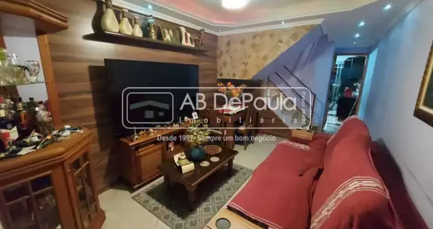 Casa em condomínio fechado com 2 quartos à venda na Rua Raul Riff, Bangu, Rio de Janeiro