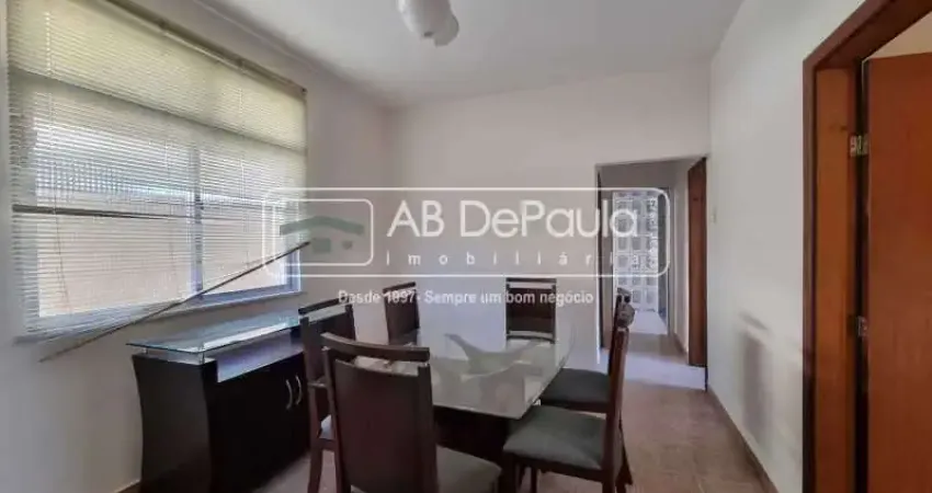 Casa com 3 quartos à venda na Rua Olímpio de Castro, Jardim Sulacap, Rio de Janeiro