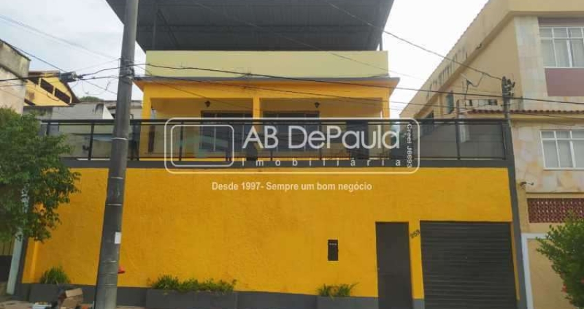 Casa com 4 quartos à venda na Rua Turvânia, Vila Valqueire, Rio de Janeiro
