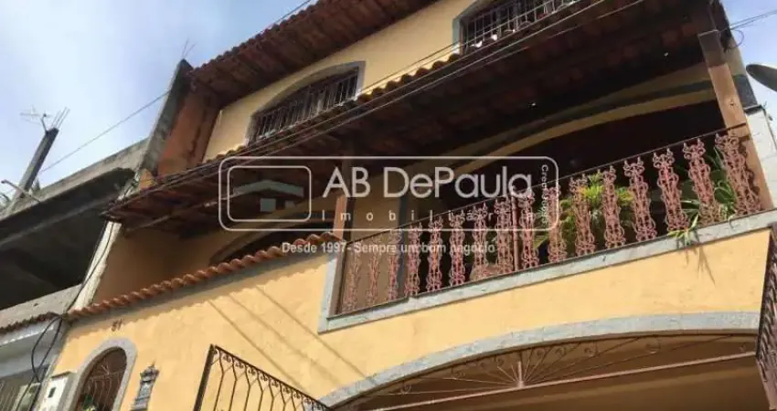 Casa com 4 quartos à venda na Rua Lótus, Realengo, Rio de Janeiro