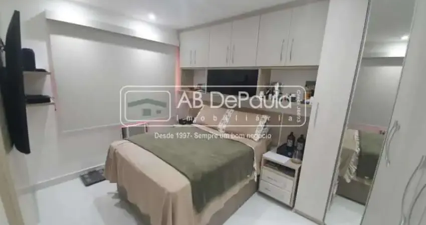 Cobertura com 4 quartos à venda na Rua Aladim, Vila Valqueire, Rio de Janeiro