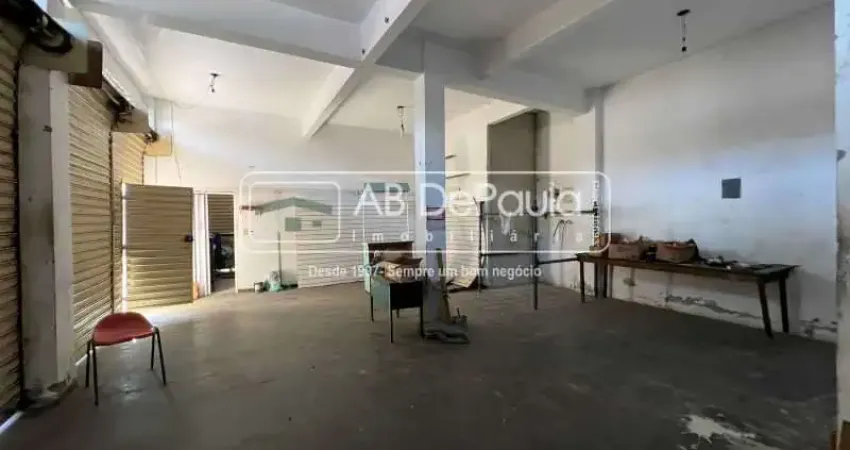 Ponto comercial para alugar na Rua Piraquara, Realengo, Rio de Janeiro