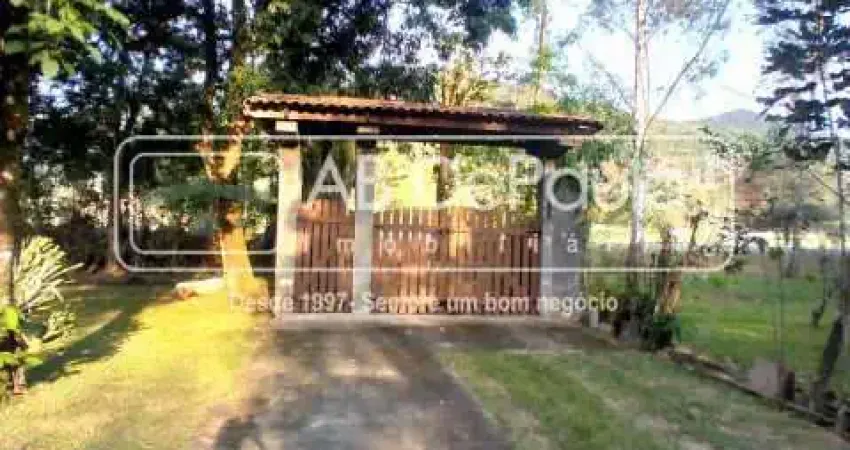 Chácara / sítio com 6 quartos à venda na Rodovia RJ-116, Centro (Sambaetiba), Itaboraí