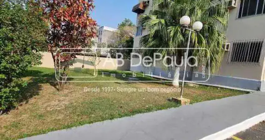 Apartamento com 2 quartos à venda na Rua Guilherme Francisco Cruz, Jardim Sulacap, Rio de Janeiro