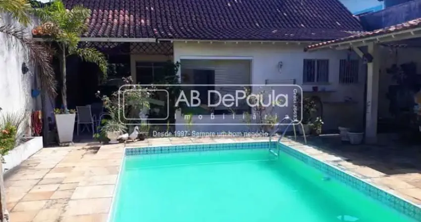 Casa com 4 quartos à venda na Rua Eduardo Mendes Gonçalves, Jardim Sulacap, Rio de Janeiro