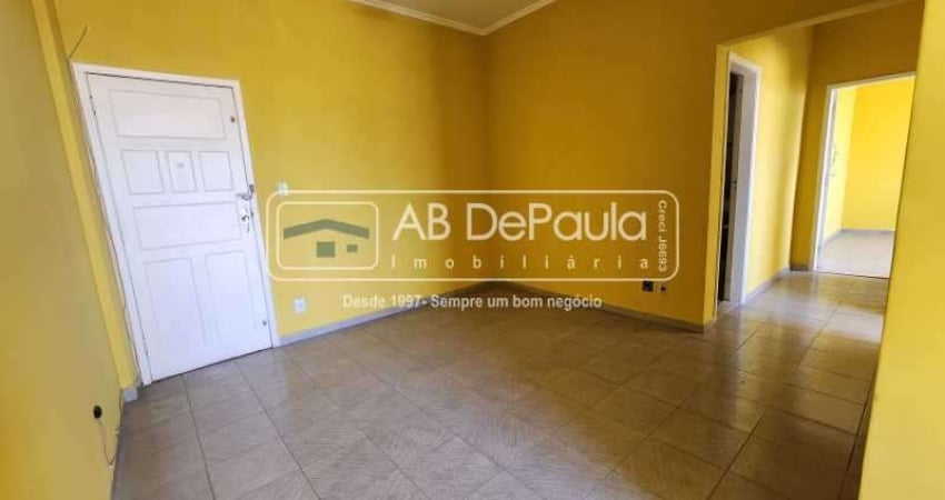 Apartamento com 2 quartos à venda na Rua Mário Barbedo, Vila Valqueire, Rio de Janeiro