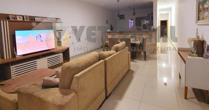 Casa com 2 Dormitórios, Enseada  São Sebastião  SP