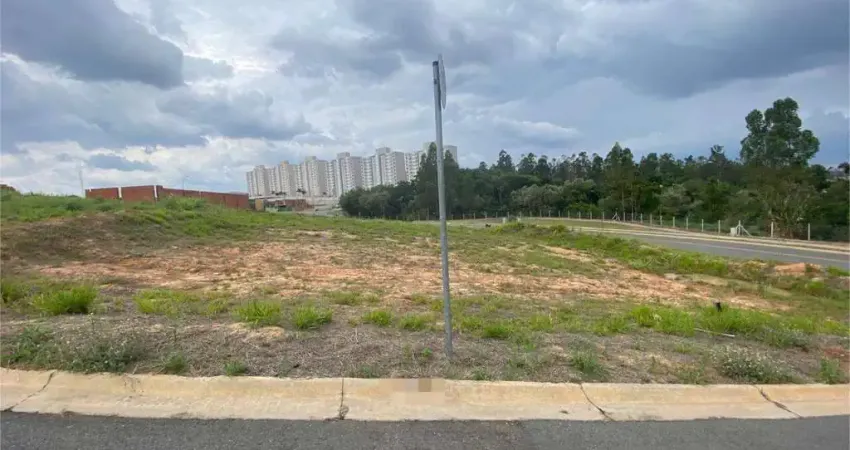 Terreno em condomínio fechado à venda na Estrada Municipal Chafic José Saif, Chácara Polaris, Indaiatuba