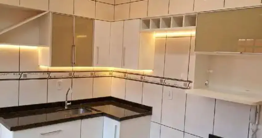 Casa em Bairro para aluguel, 3 quartos, 1 suíte, 4 vagas, Vila Homero - Indaiatuba/SP