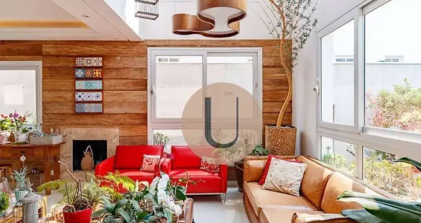 Casa com 4 dormitórios e piscina em Aldeia da Serra!