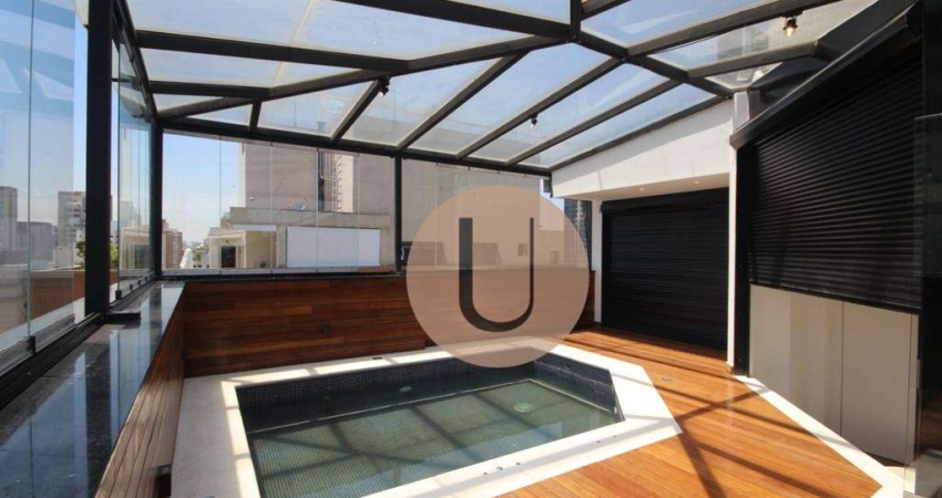Cobertura na Avenida Jacutinga, 360, Moema, reformada, fino acabamento e excelente localização.