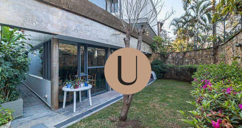 Casa em condomínio fechado com 4 quartos à venda na Rua Paulo III, 1, Panamby, São Paulo