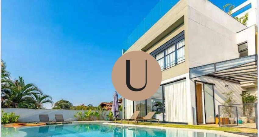 CASA EM CONDOMINIO 3 SUITES 7 VAGAS ALTO DA BOA VISTA VENDA