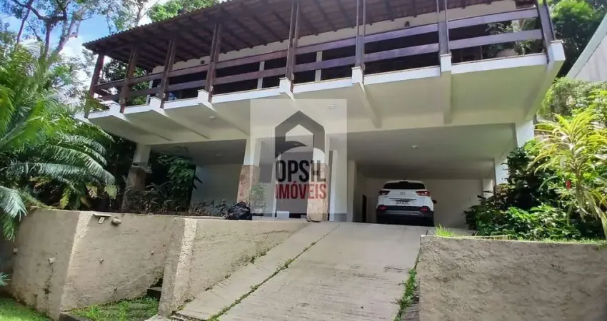 Casa para Venda em Niterói, Bairro Peixoto   Itaipu, 4 dormitórios, 1 suíte, 3 banheiros, 4 vagas