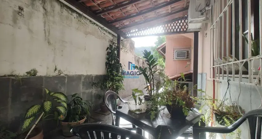 Casa com 2 dormitórios à venda com 118 m² por R$ 699.999,00 no Grajaú, Rio de Janeiro / RJ