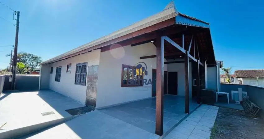 Casa com 3 dormitórios à venda, 96 m² por R$ 580.000 - Brasília - Itapoá/SC