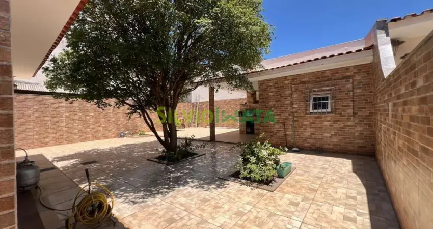 Casa com 3 quartos à venda na Rua Alcides Fernandes, 23, Jardim América, Maringá