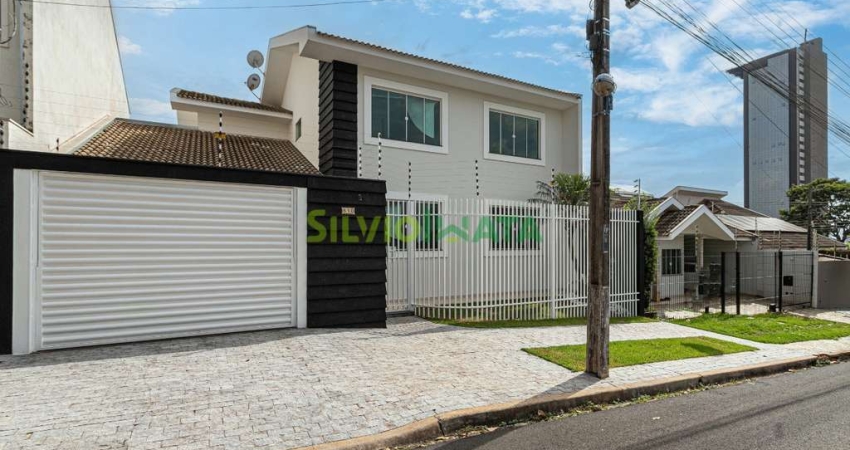Sobrado à venda por R$ 1.595.000,00 no Jardim Itália, Maringá-PR