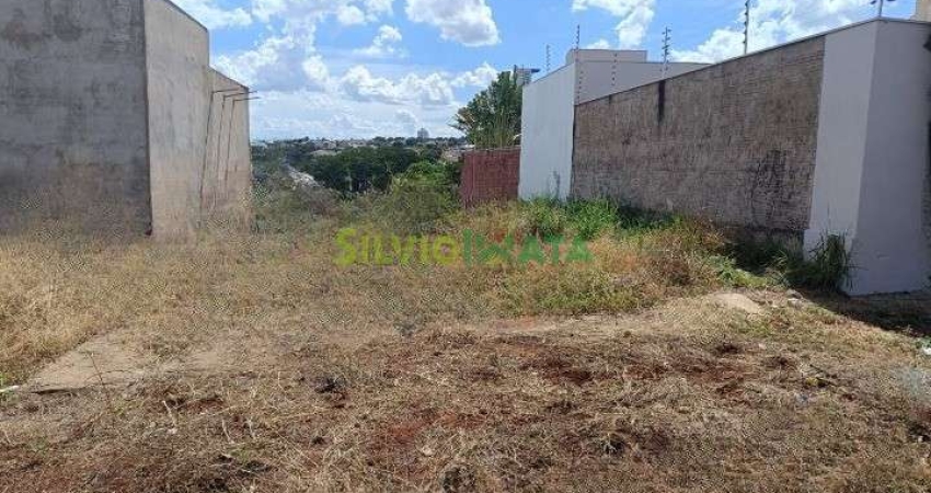 Terreno à venda na Rua Ouro Verde, 486, Vila Emília, Maringá