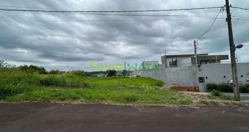 Terreno no Alto das Grevileas-Maringá
