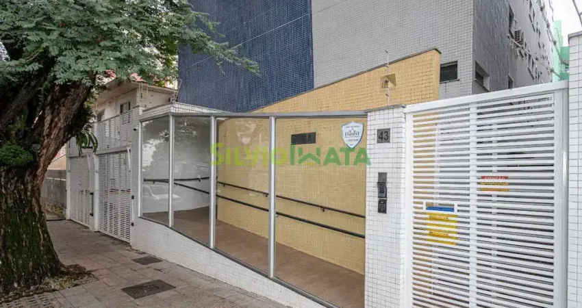 EXCELENTE APARTAMENTO NO ED. CHPLIN III, PARA MORAR NA ZONA 07, PRÓXIMO A UEM.