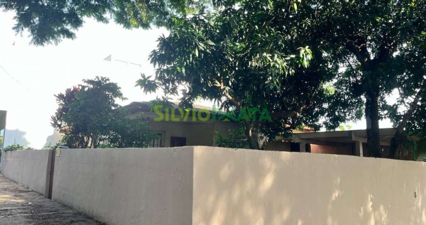 Terreno Comercial à Venda na Zona 06