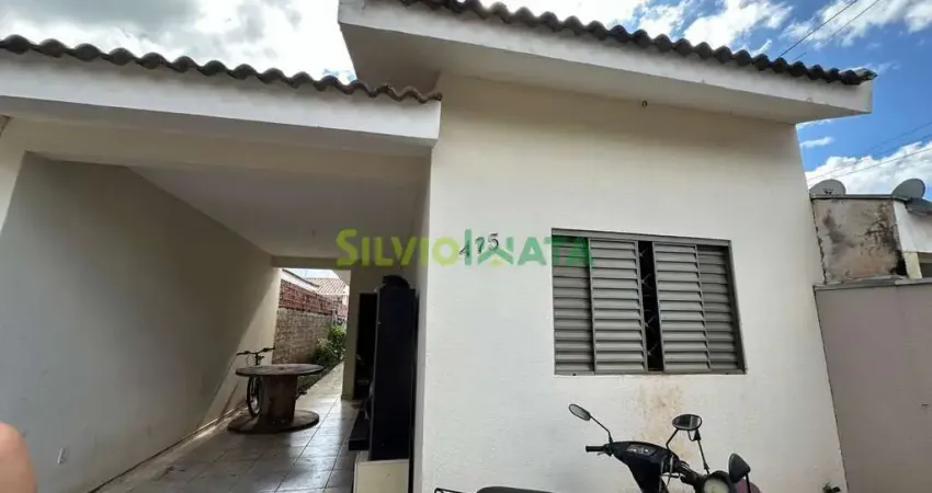 Casa à venda por R$ 255.000,00 no Jardim Dias, Maringá-PR